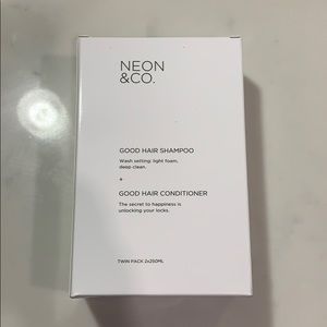 Neon & Co shampoo & conditioner